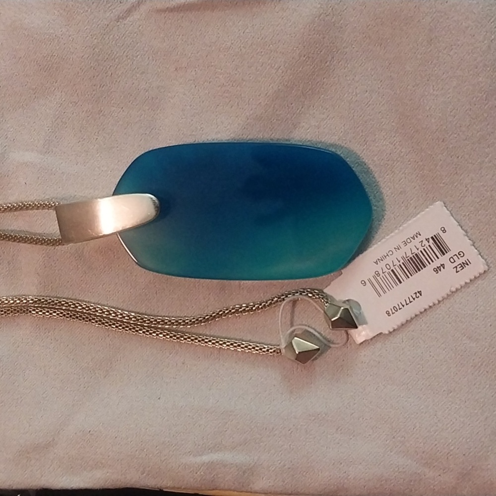 Kendra Scott NWT Necklace